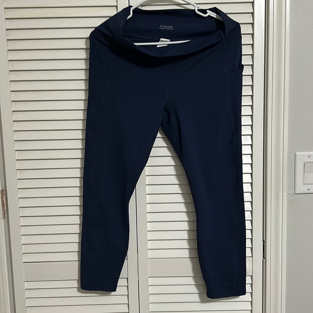 Fabletics 7/8 Leggings